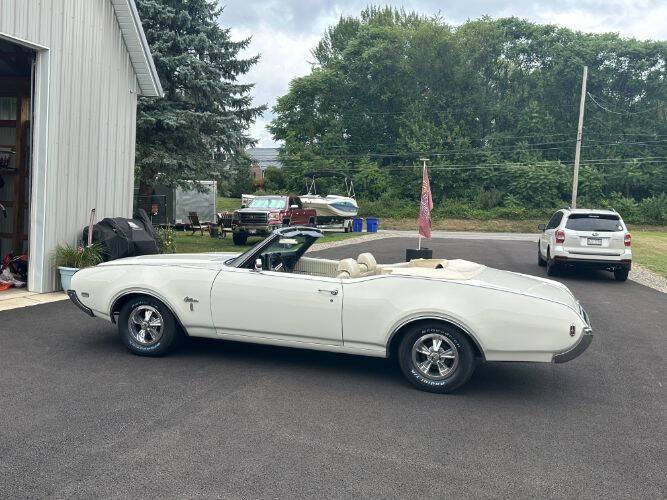 1969 Oldsmobile Cutlass