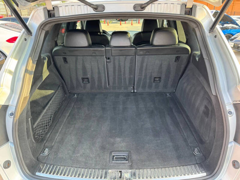 2012 Porsche Cayenne Turbo