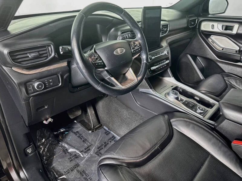 2020 Ford Explorer Platinum