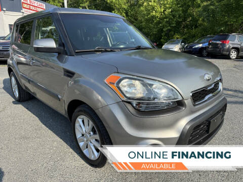 2013 Kia Soul +