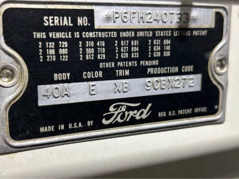 1956 Ford Thunderbird