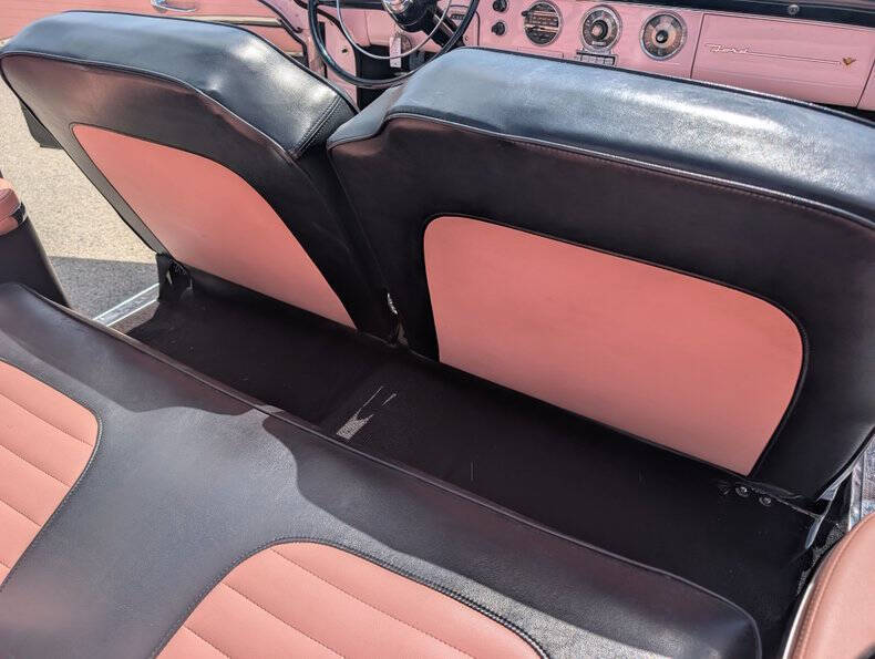 1955 Ford Sunliner