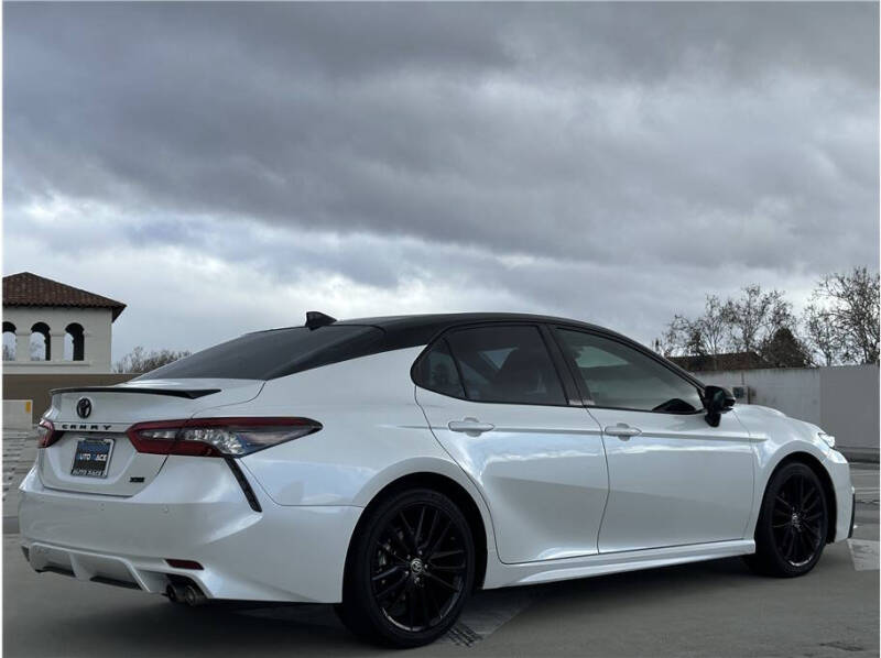 2021 Toyota Camry XSE V6