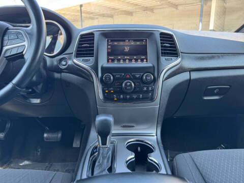 2018 Jeep Grand Cherokee Laredo