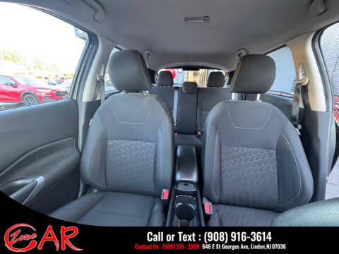 2023 Nissan Kicks SV