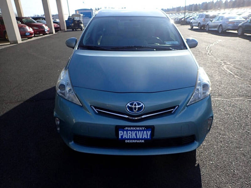 2013 Toyota Prius v