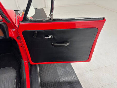 1972 Volkswagen Super Beetle