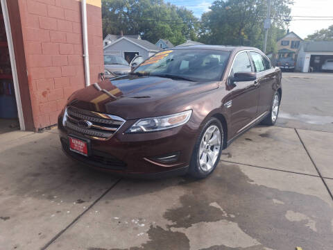 2010 Ford Taurus SEL
