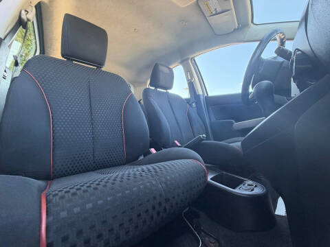 2011 Mazda MAZDA2 Sport