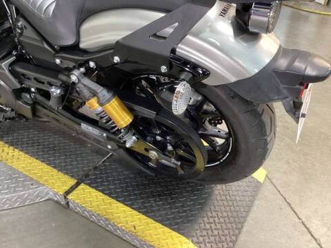 2017 Yamaha Bolt R-Spec