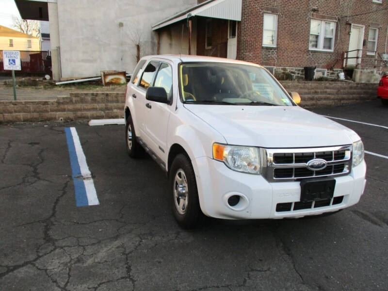 2012 Ford Escape XLS photo 2