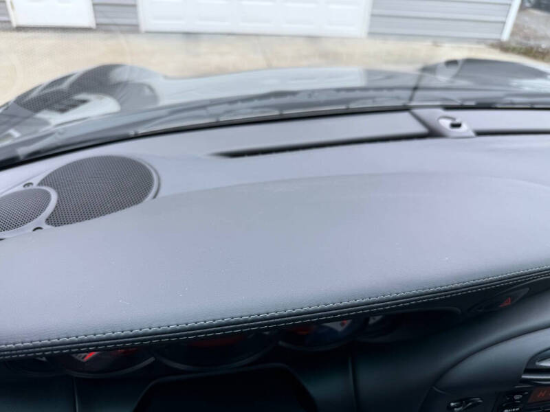 2000 Porsche 911 Carrera