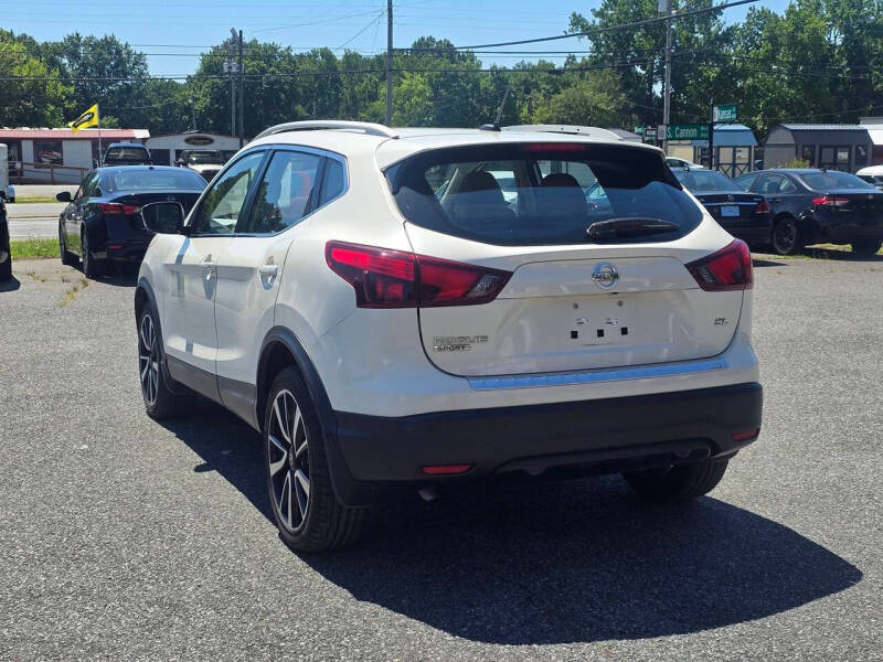 2018 Nissan Rogue Sport SL