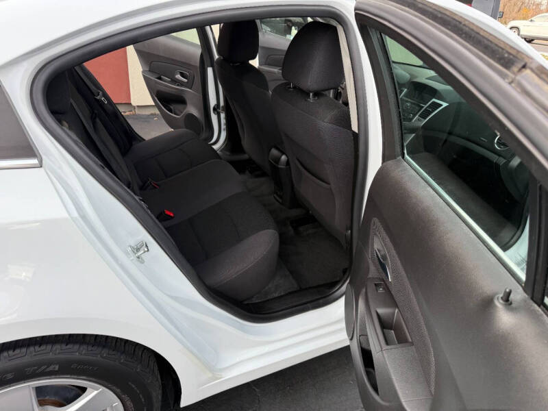 2016 Chevrolet Cruze Limited 1LT Auto