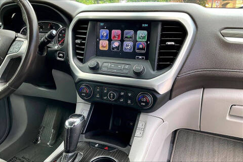 2017 GMC Acadia SLT-1