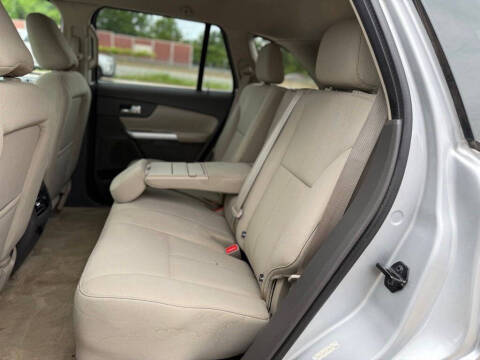 2012 Ford Edge SE