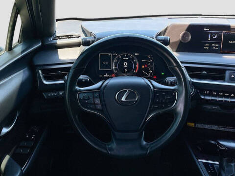 2022 Lexus UX 200