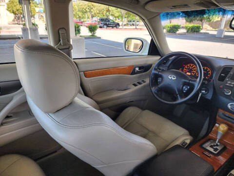 2003 Infiniti M45