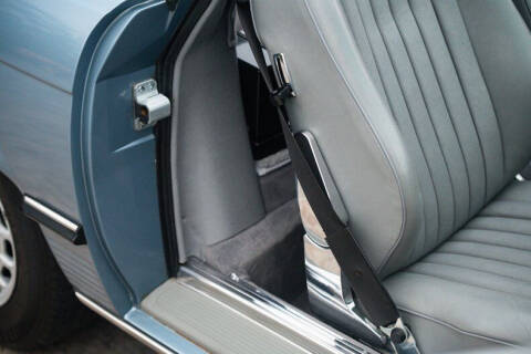 1986 Mercedes-Benz 560-Class 560 SL