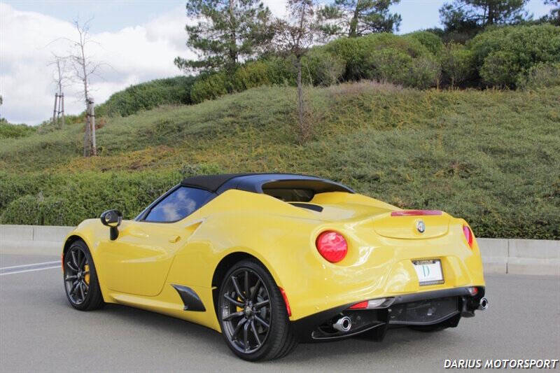 2016 Alfa Romeo 4C Spider