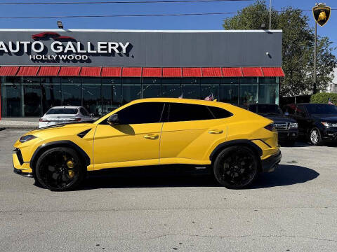 2024 Lamborghini Urus Performante