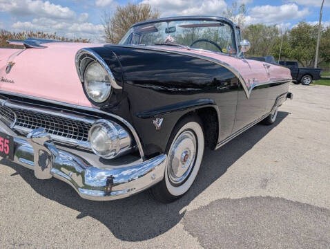 1955 Ford Sunliner