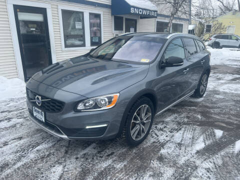 2018 Volvo V60 Cross Country for sale at Snowfire Auto in Waterbury VT