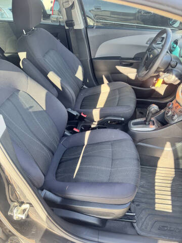 2014 Chevrolet Sonic LT Auto