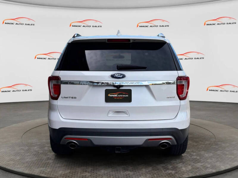 2017 Ford Explorer Limited