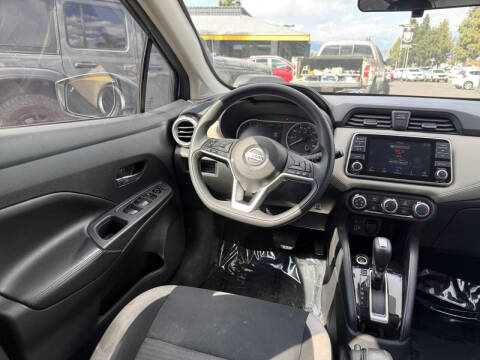 2020 Nissan Versa SV