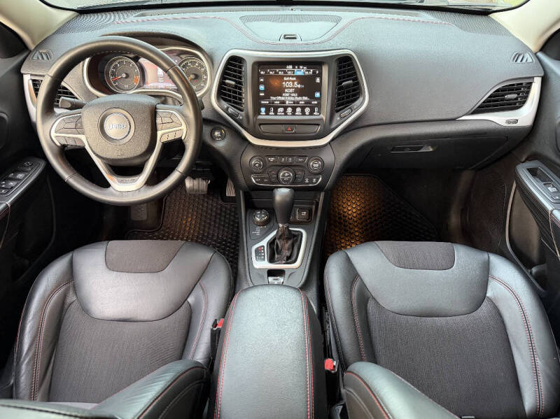 2015 Jeep Cherokee Trailhawk