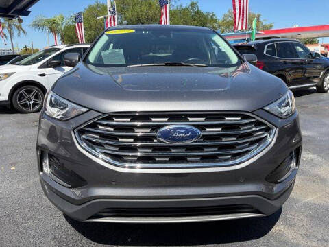 2022 Ford Edge Titanium