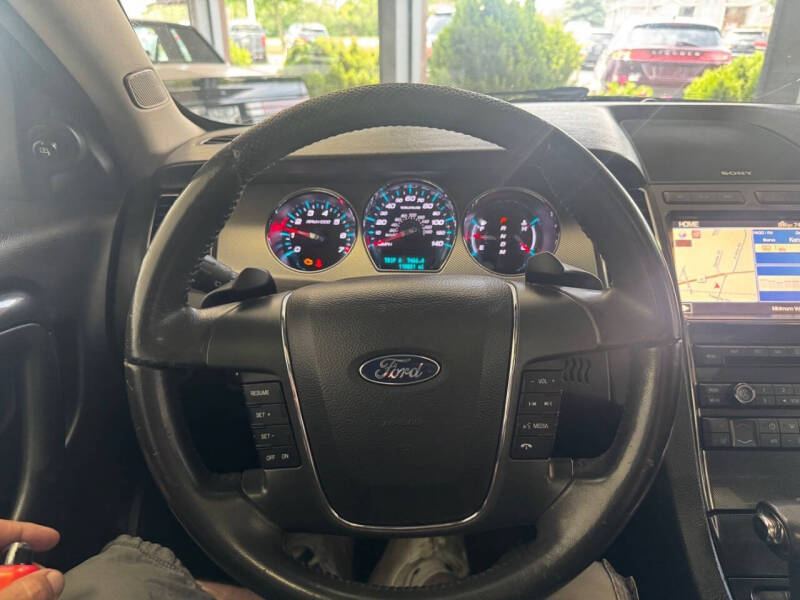 2012 Ford Taurus SHO
