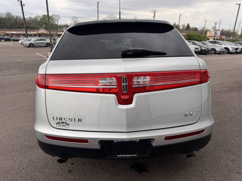 2019 Lincoln MKT Reserve