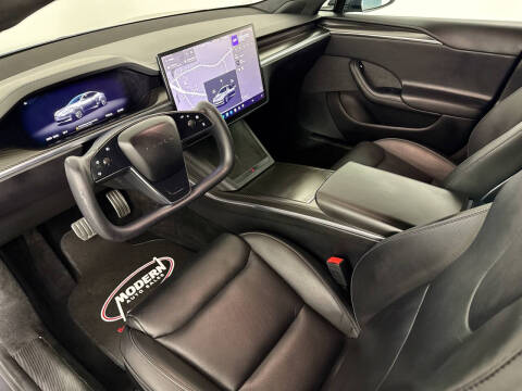 2022 Tesla Model S Plaid