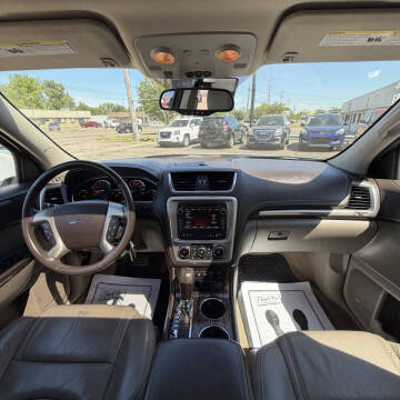 2016 GMC Acadia Denali