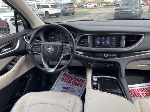 2024 Buick Enclave Essence