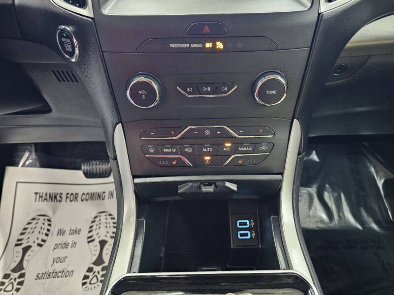 2020 Ford Edge SEL