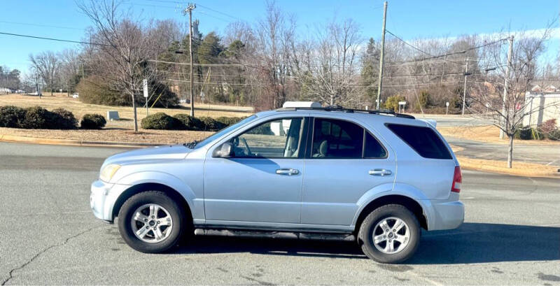 2005 Kia Sorento LX