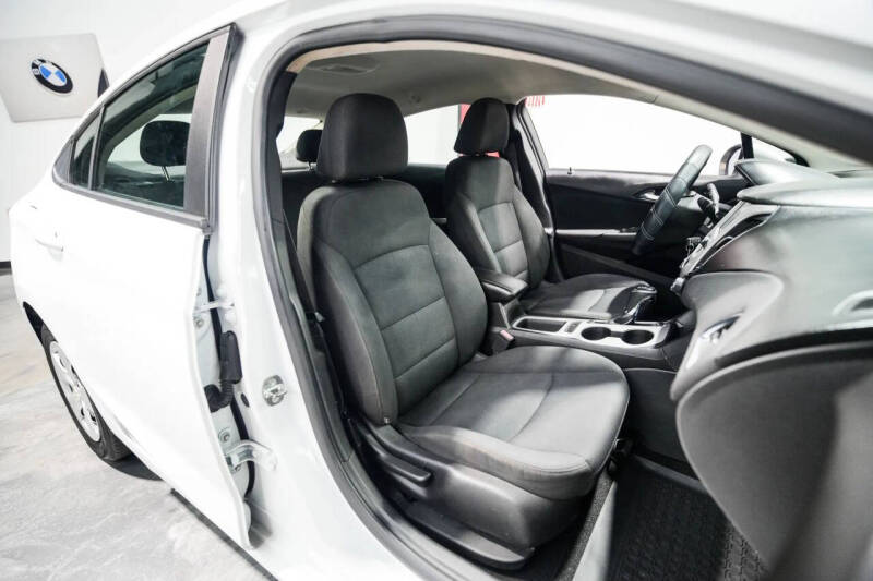 2016 Chevrolet Cruze LS Auto