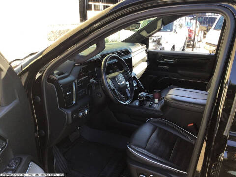 2023 GMC Sierra 1500 AT4X