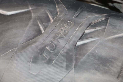 2023 Genesis GV70 2.5T Standard