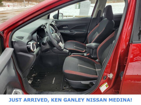 2023 Nissan Versa SR