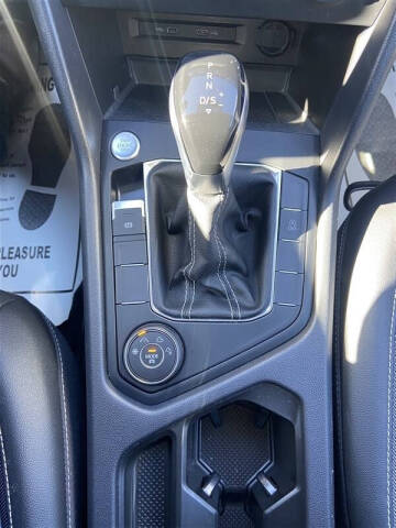 2022 Volkswagen Taos SE 4Motion