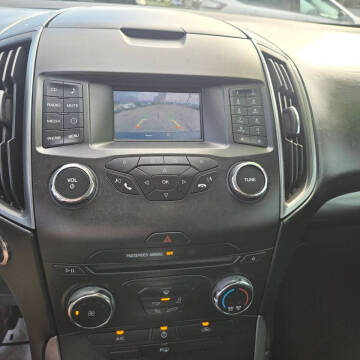 2015 Ford Edge SE