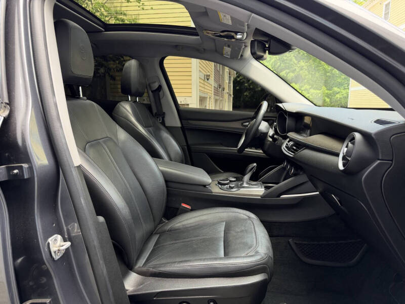2018 Alfa Romeo Stelvio Ti
