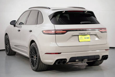 2021 Porsche Cayenne GTS