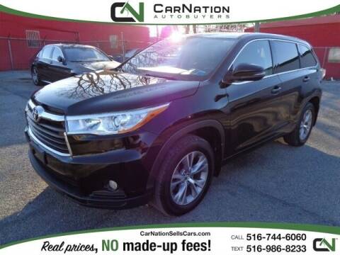 2016 Toyota Highlander for sale at CarNation AUTOBUYERS Inc. in Rockville Centre NY