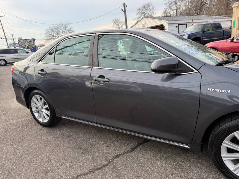 2012 Toyota Camry Hybrid XLE