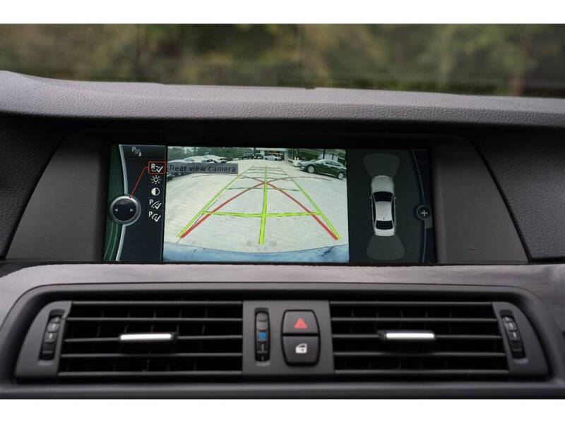 2012 BMW 5 Series 528i